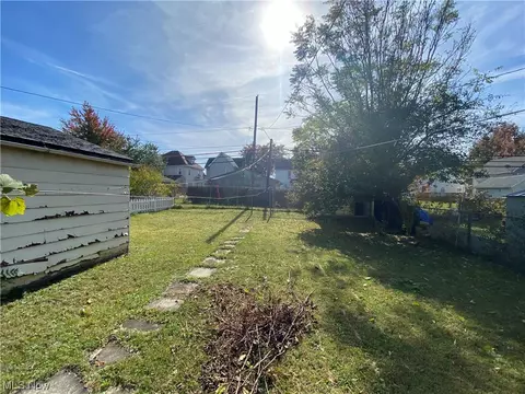 1836 E 29th St, Lorain, OH 44055 photo 6