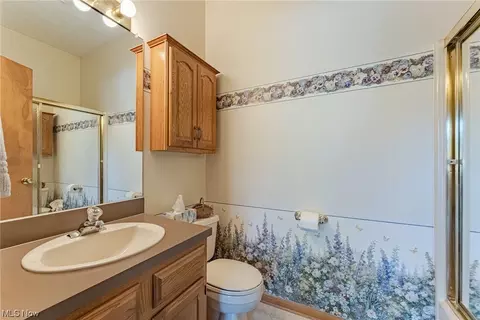 125 Nottingham Dr, Elyria, OH 44035 photo 17