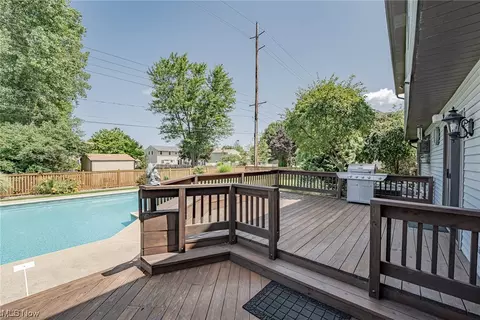 125 Nottingham Dr, Elyria, OH 44035 photo 32