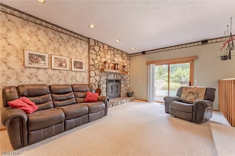 125 Nottingham Dr, Elyria, OH 44035 photo 12