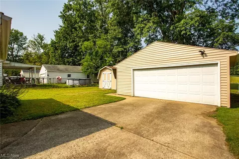610 Penfield Ave, Elyria, OH 44035 photo 28