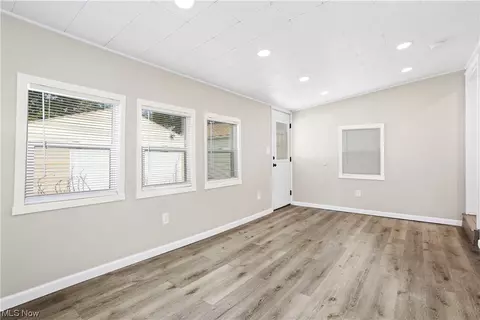 610 Penfield Ave, Elyria, OH 44035 photo 15