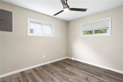 610 Penfield Ave, Elyria, OH 44035 photo 25