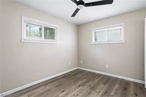 610 Penfield Ave, Elyria, OH 44035 photo 20