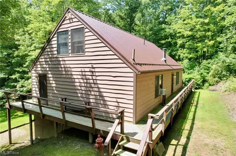 2653 Stammheim Dr, Millersburg, OH 44654