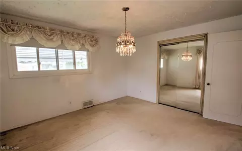 1661 Rush Rd, Wickliffe, OH 44092 photo 9