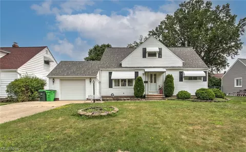 1661 Rush Rd, Wickliffe, OH 44092 photo 1