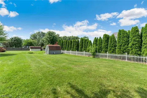 38908 E River Rd, Elyria, OH 44035 photo 31