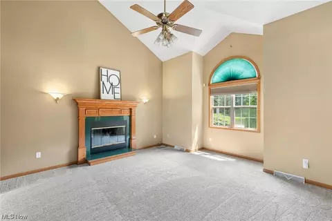 38908 E River Rd, Elyria, OH 44035 photo 4
