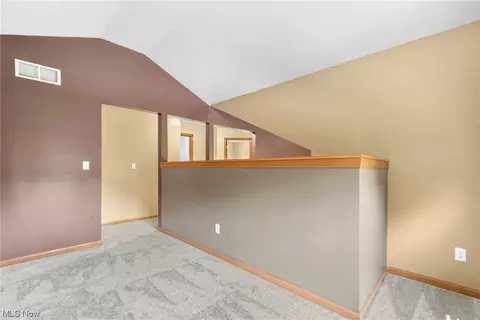 38908 E River Rd, Elyria, OH 44035 photo 23