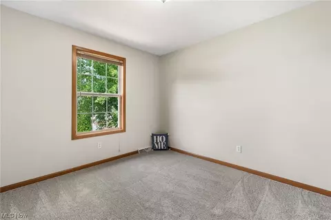 38908 E River Rd, Elyria, OH 44035 photo 19