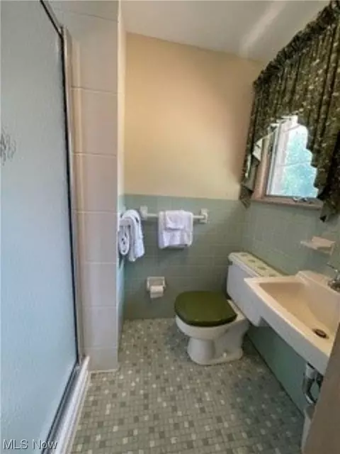 126 Lloyd Rd, Euclid, OH 44132 photo 10