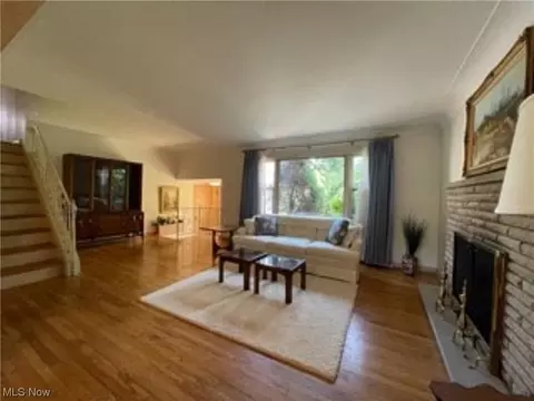 126 Lloyd Rd, Euclid, OH 44132 photo 17