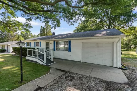 4218 Sabin Dr, Rootstown, OH 44272 photo 2