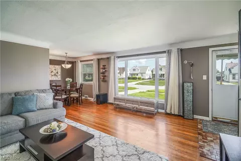 3335 Klusner Ave, Parma, OH 44134 photo 6