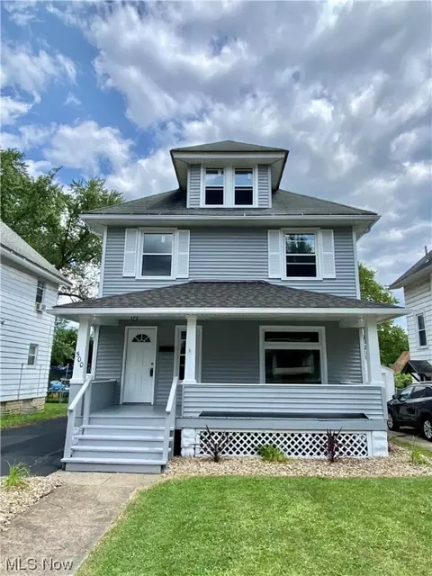 500 4th St, Struthers, OH 44471 photo 1