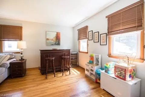 8432 Forestview Ave, Mentor, OH 44060 photo 5