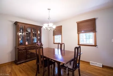 8432 Forestview Ave, Mentor, OH 44060 photo 12