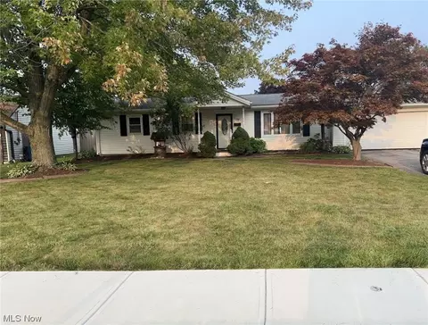 199 N Lake St, Amherst, OH 44001