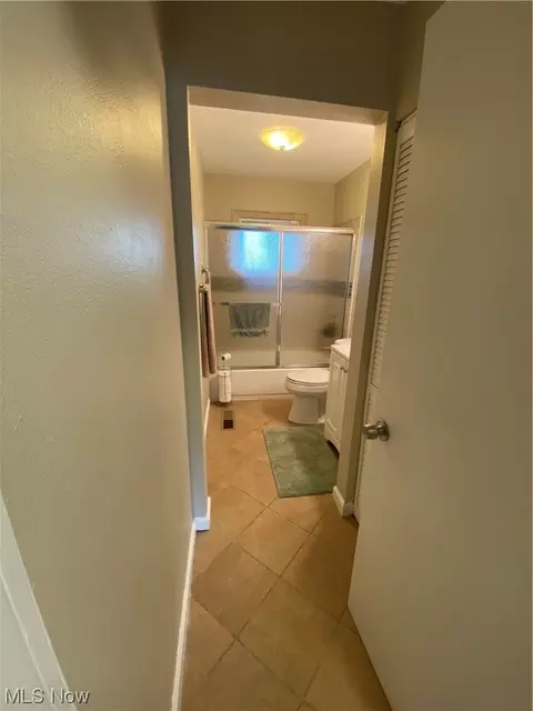 1403 Dewitt Dr, Akron, OH 44313 photo 13