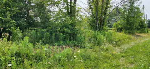 1476 Lenox-new Lyme Rd, Jefferson, OH 44047