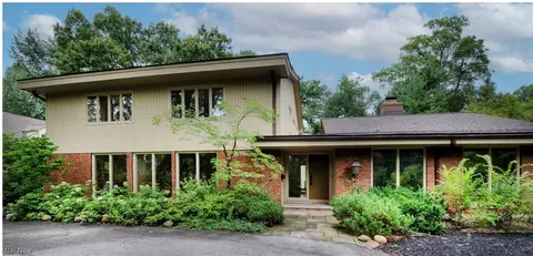 18881 Shaker Blvd, Shaker Heights, OH 44122