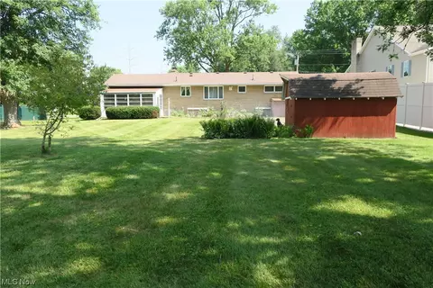 4750 13th St NW, Canton, OH 44708 photo 2