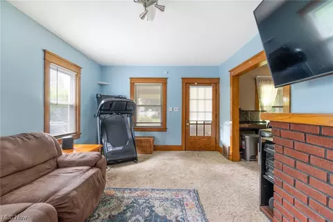 63 Wilson St, Struthers, OH 44471 photo 11