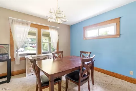 63 Wilson St, Struthers, OH 44471 photo 3