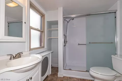 925 Windermere Dr, Willoughby, OH 44094 photo 5