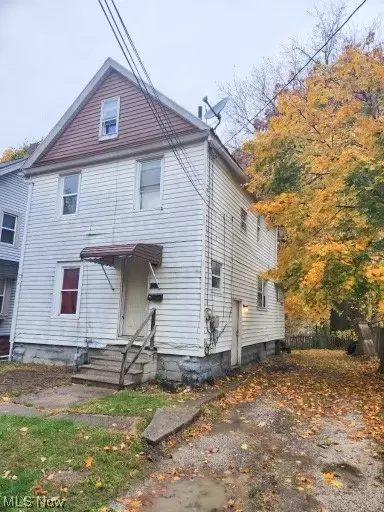 249 Oberlin Ct, Akron, OH 44311