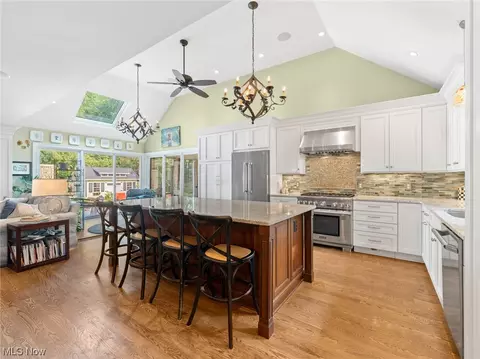 2 High St, Hudson, OH 44236 photo 8