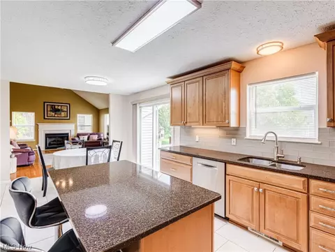 533 Brookstone Ct, Copley, OH 44321 photo 8