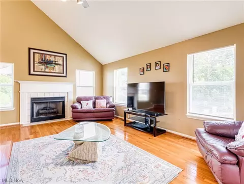 533 Brookstone Ct, Copley, OH 44321 photo 11