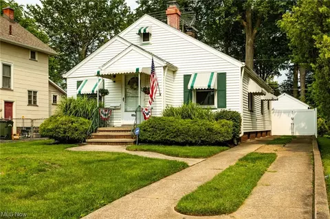 248 Boston Ave, Elyria, OH 44035 photo 3