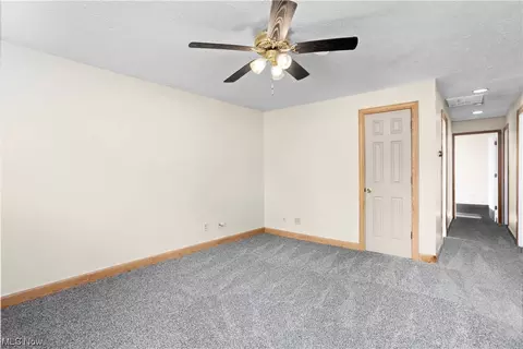 531 Delaware Ave, Elyria, OH 44035 photo 3