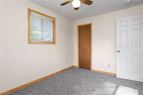 531 Delaware Ave, Elyria, OH 44035 photo 24