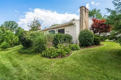 812 Mark Dr, Akron, OH 44313 photo 30