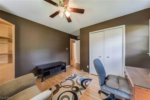 812 Mark Dr, Akron, OH 44313 photo 17