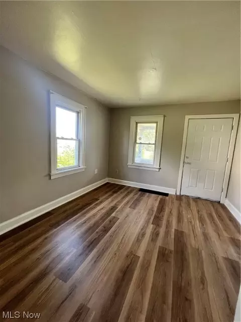 524 16th St, Elyria, OH 44035 photo 11