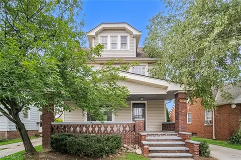 4946 E 108th St, Garfield Heights, OH 44125