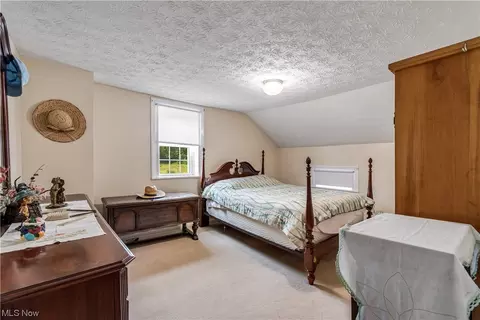 8271 Kent Ave NE, Canton, OH 44721 photo 15