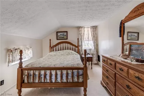 8271 Kent Ave NE, Canton, OH 44721 photo 17