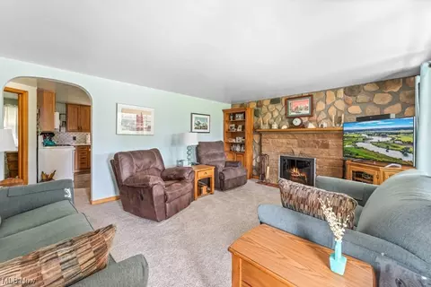 14846 Ellett Rd, Beloit, OH 44609 photo 5