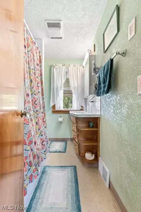 14846 Ellett Rd, Beloit, OH 44609 photo 12