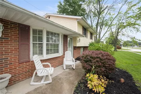 4002 Marshall Ave, Lorain, OH 44053 photo 5