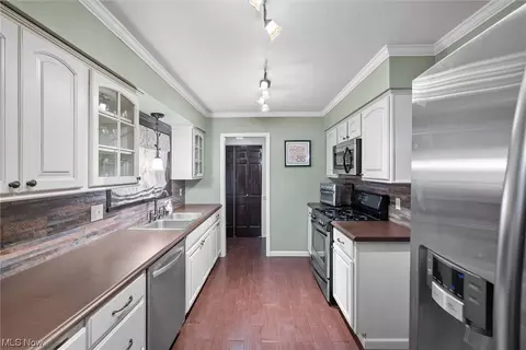 4002 Marshall Ave, Lorain, OH 44053 photo 12