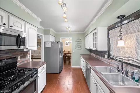 4002 Marshall Ave, Lorain, OH 44053 photo 13