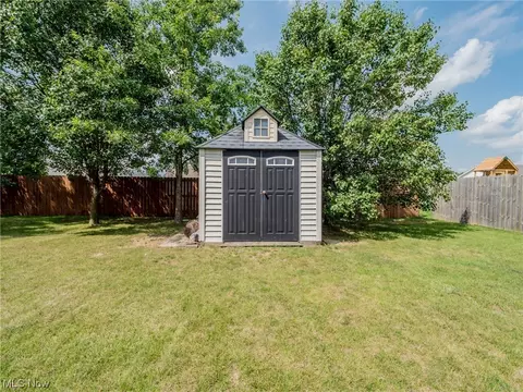 728 Grey Wolfe Dr, Lagrange, OH 44050 photo 28