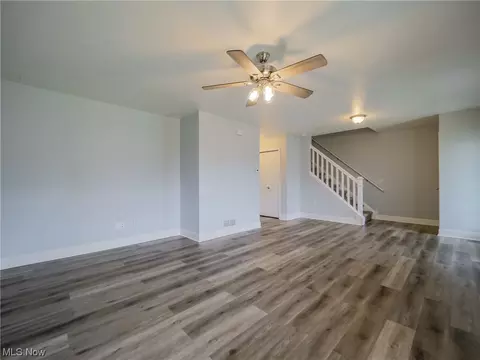 728 Grey Wolfe Dr, Lagrange, OH 44050 photo 6